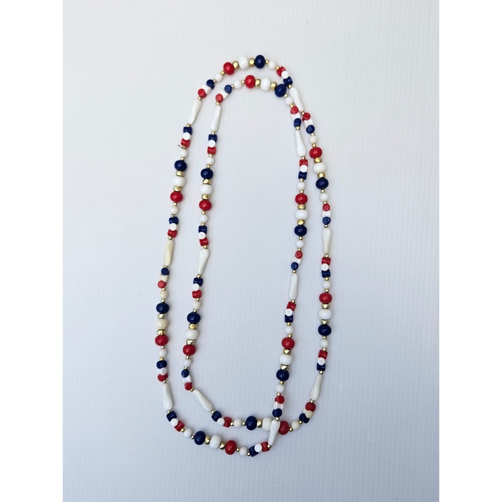 Vintage Beaded Necklace – Red, Gold, Blue & White – Handmade Y2K Style